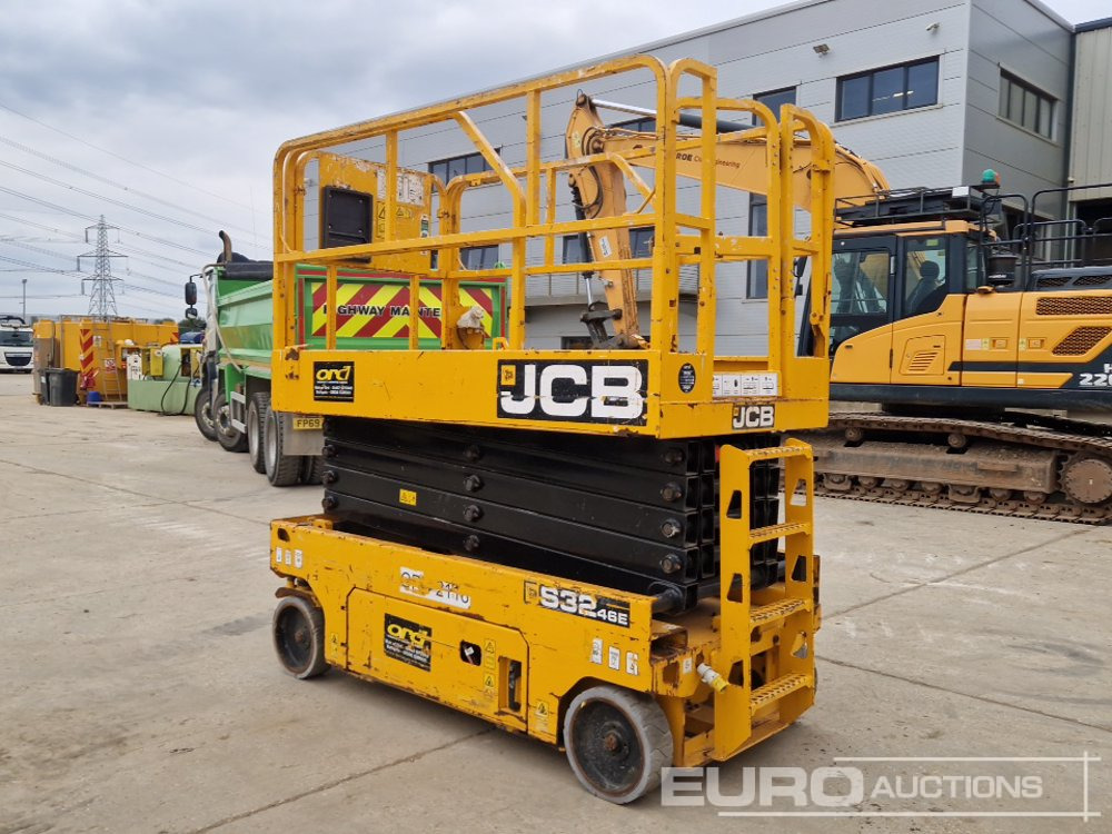 2018 JCB 3246E - Emelő: 3 kép. 2018 JCB 3246E - Emelő: 3 kép.