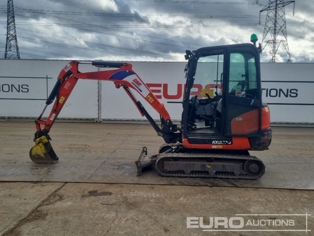 2018 Kubota KX027-4 - Minikotró: 2 kép. 2018 Kubota KX027-4 - Minikotró: 2 kép.