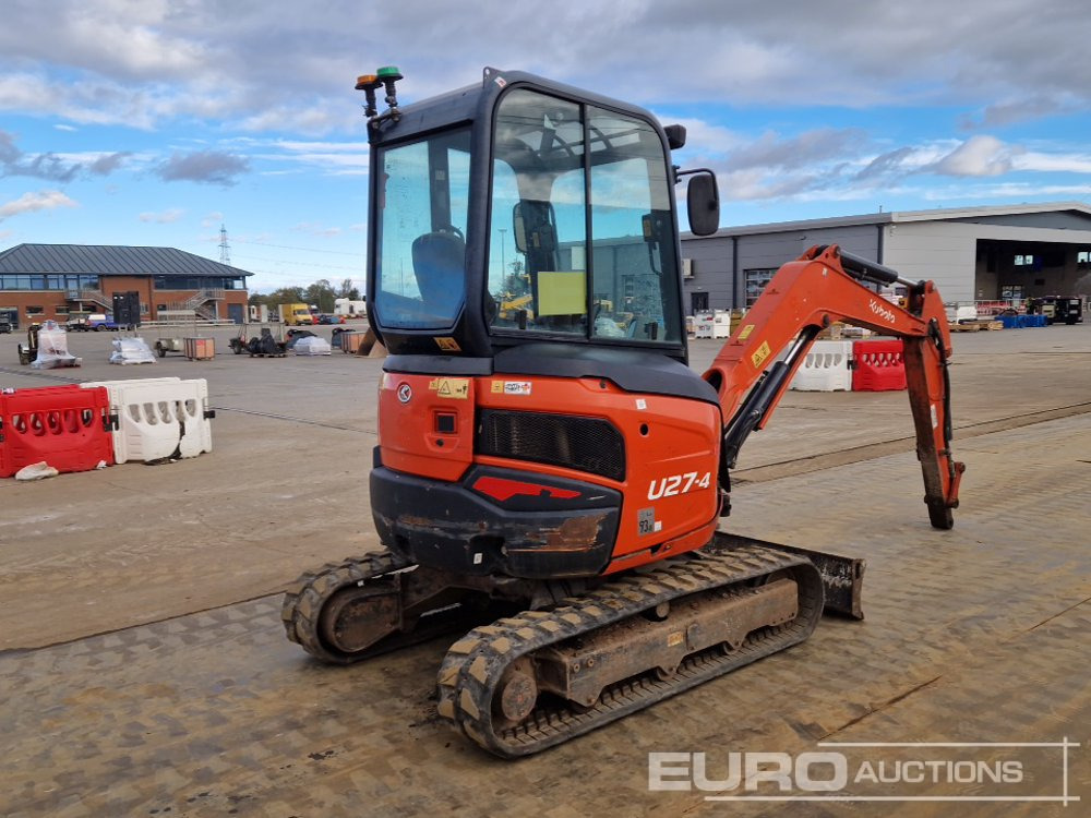 2018 Kubota U27-4 - Minikotró: 5 kép. 2018 Kubota U27-4 - Minikotró: 5 kép.