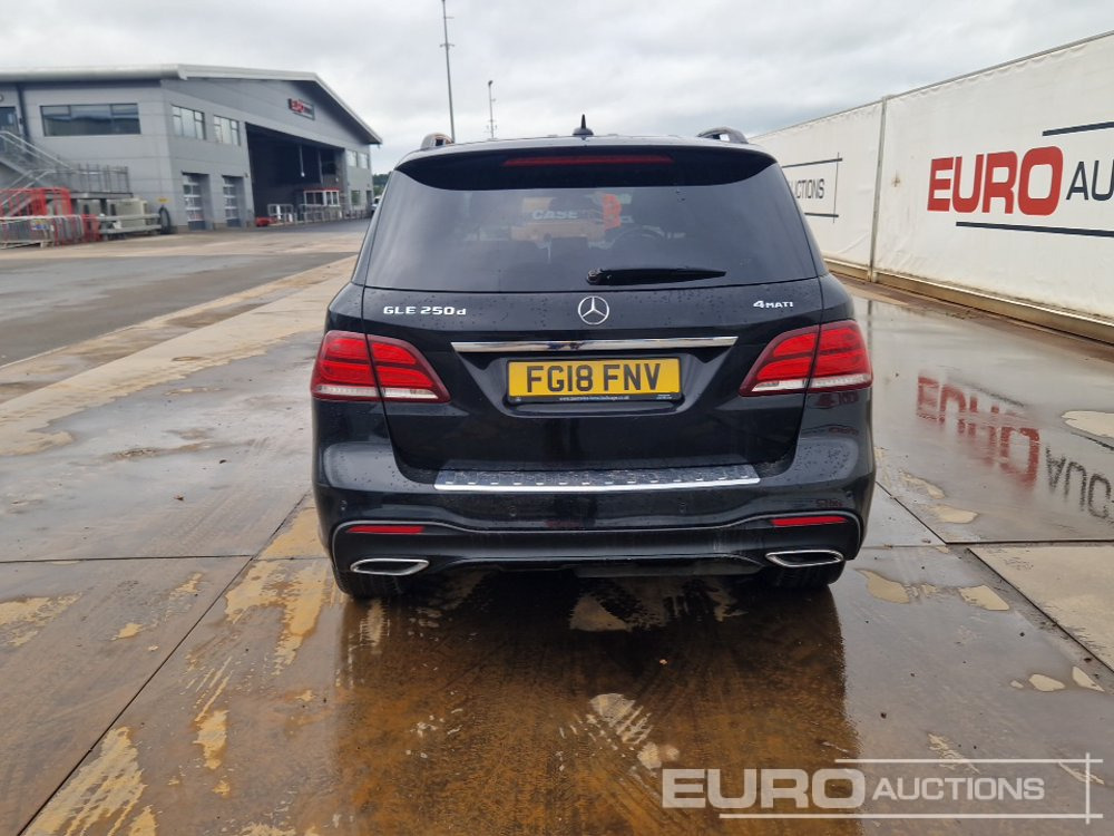 2018 Mercedes Benz GLE 250D - Terepjáró/ SUV: 4 kép. 2018 Mercedes Benz GLE 250D - Terepjáró/ SUV: 4 kép.