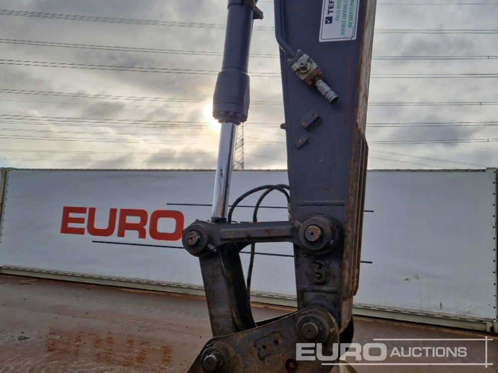 Lánctalpas kotró 2018 Volvo EC140EL: 19 kép.