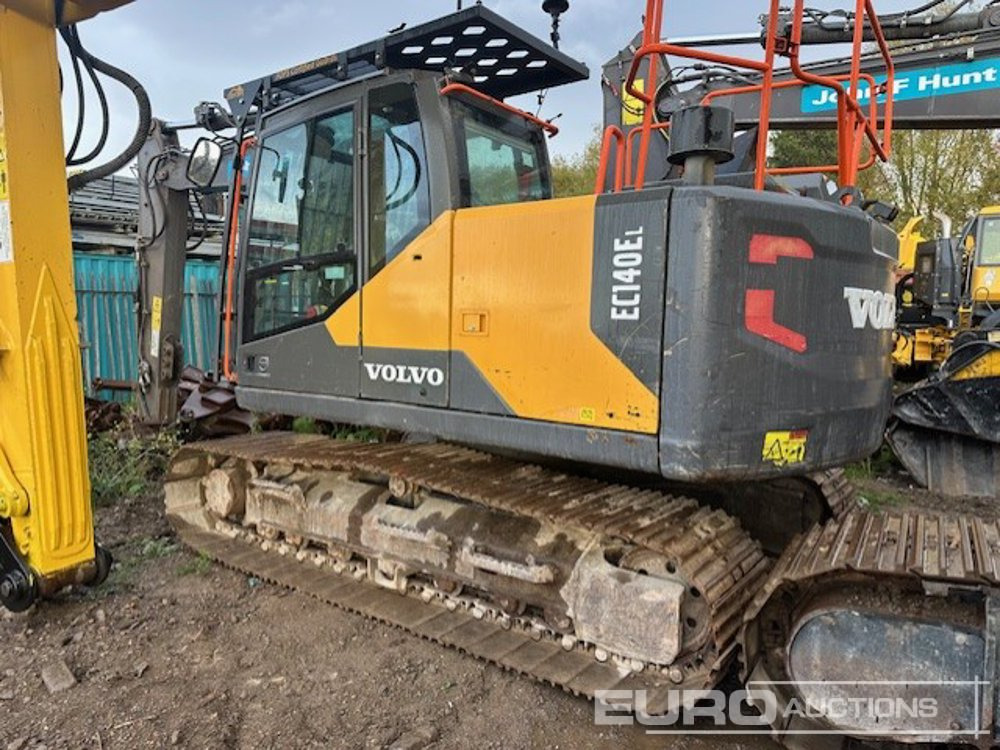 2018 Volvo EC140EL - Lánctalpas kotró: 3 kép. 2018 Volvo EC140EL - Lánctalpas kotró: 3 kép.