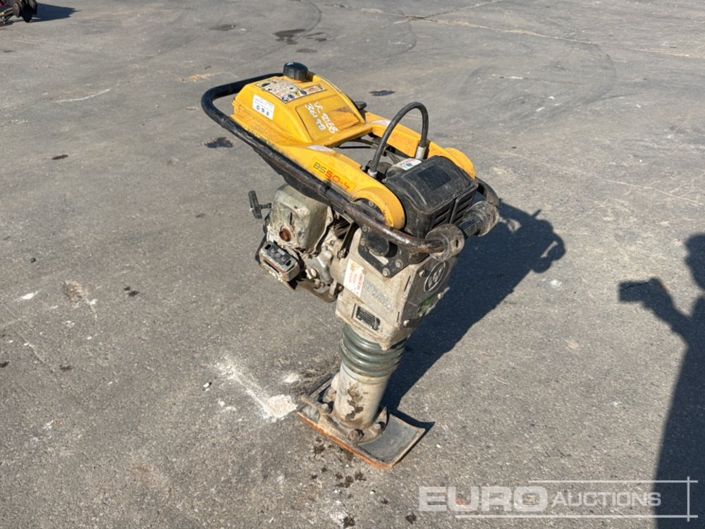 2018 Wacker Neuson BS50-4AS - Aszfaltozó gép: 4 kép. 2018 Wacker Neuson BS50-4AS - Aszfaltozó gép: 4 kép.
