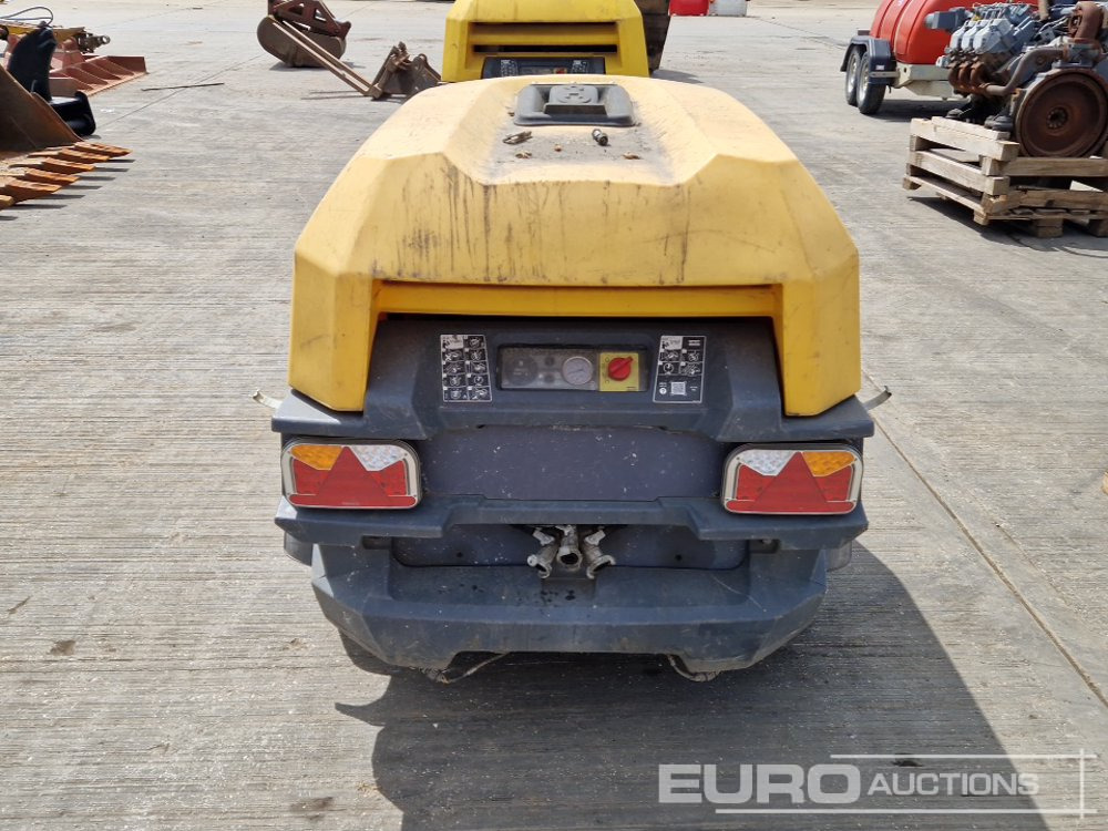 2019 Atlas Copco XAS48 - Légkompresszor: 4 kép. 2019 Atlas Copco XAS48 - Légkompresszor: 4 kép.