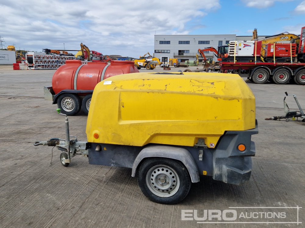 2019 Atlas Copco XAS68 - Légkompresszor: 2 kép. 2019 Atlas Copco XAS68 - Légkompresszor: 2 kép.