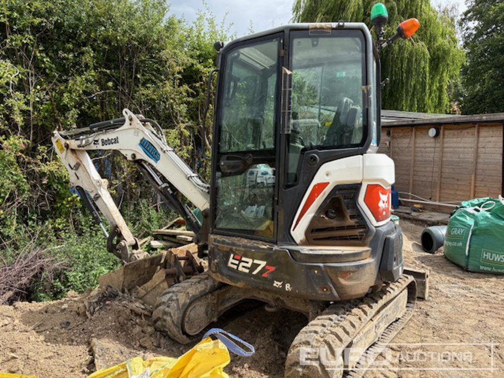 2019 Bobcat E27Z - Minikotró: 1 kép. 2019 Bobcat E27Z - Minikotró: 1 kép.