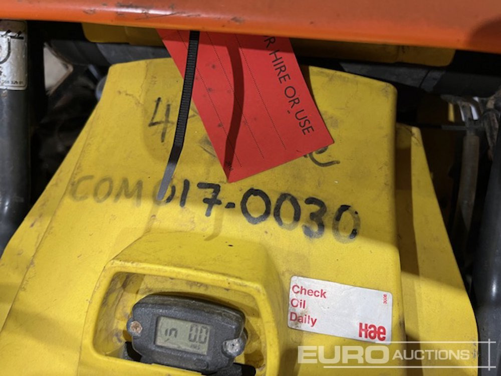 2019 Bomag BT60 - Aszfaltozó gép: 1 kép. 2019 Bomag BT60 - Aszfaltozó gép: 1 kép.