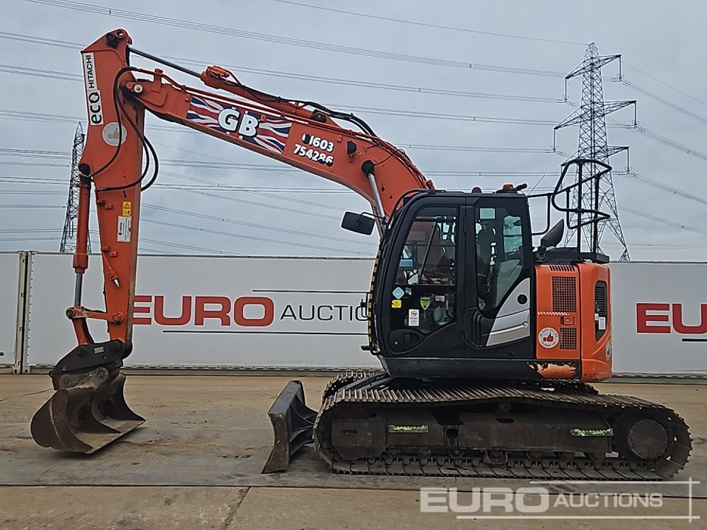 2019 Hitachi ZX135US-6 - Lánctalpas kotró: 2 kép. 2019 Hitachi ZX135US-6 - Lánctalpas kotró: 2 kép.