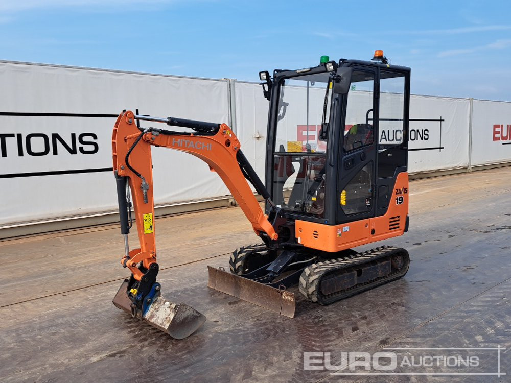 2019 Hitachi ZX19-5 - Minikotró: 1 kép. 2019 Hitachi ZX19-5 - Minikotró: 1 kép.
