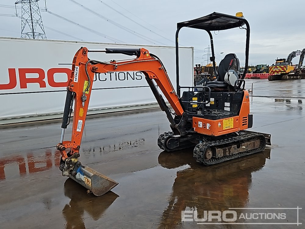 2019 Hitachi ZX19U-5A YR - Minikotró: 1 kép. 2019 Hitachi ZX19U-5A YR - Minikotró: 1 kép.