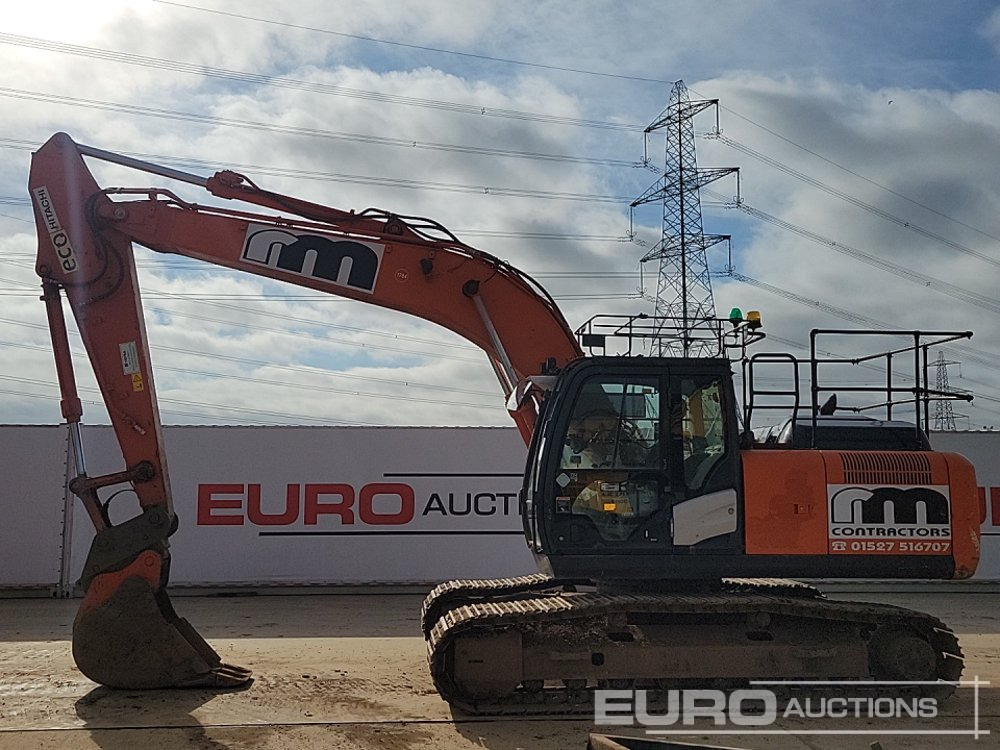 2019 Hitachi ZX210LC-6 - Lánctalpas kotró: 2 kép. 2019 Hitachi ZX210LC-6 - Lánctalpas kotró: 2 kép.