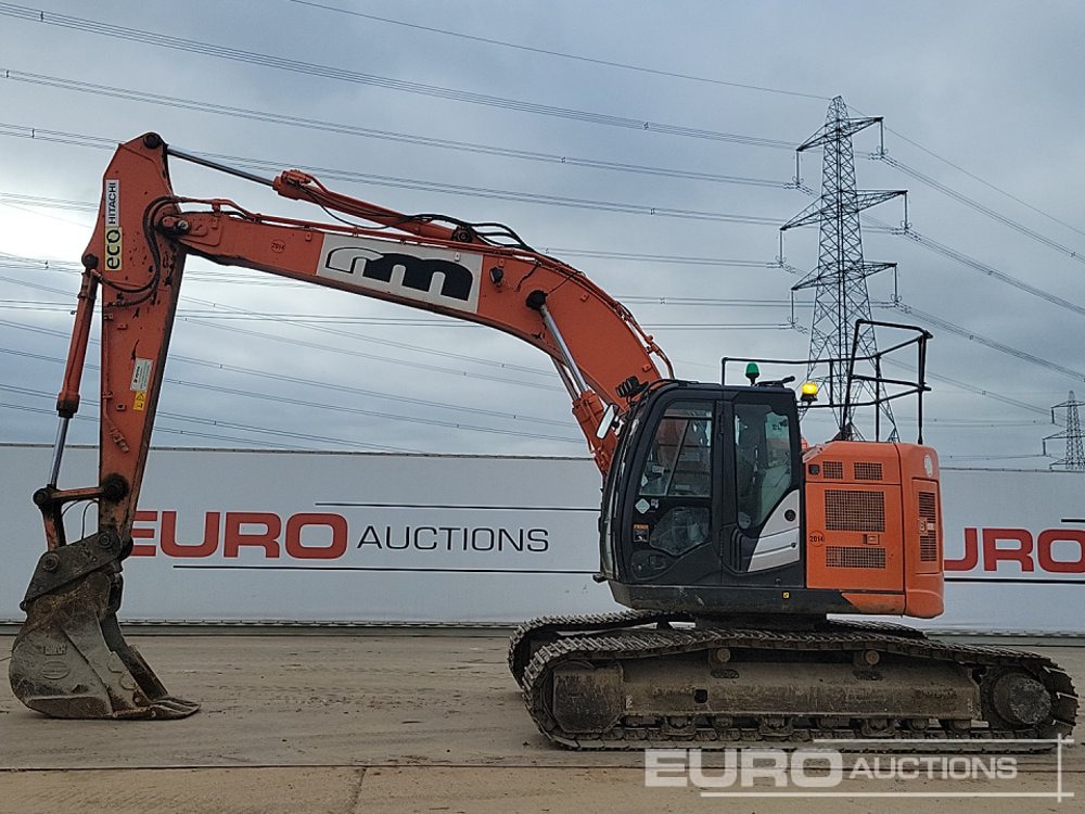 2019 Hitachi ZX225 USLC-6 - Lánctalpas kotró: 2 kép. 2019 Hitachi ZX225 USLC-6 - Lánctalpas kotró: 2 kép.
