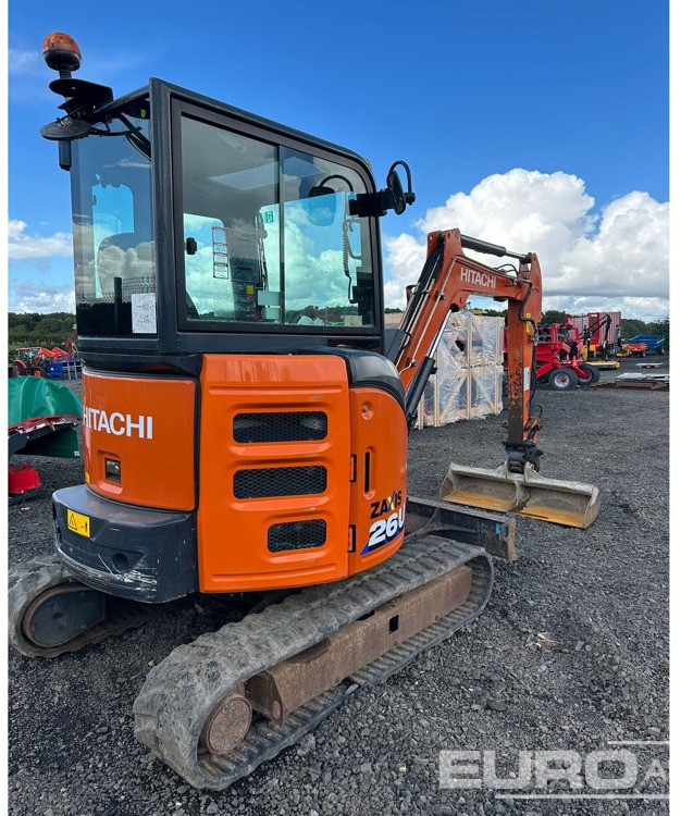 2019 Hitachi ZX26U-6 CR - Minikotró: 3 kép. 2019 Hitachi ZX26U-6 CR - Minikotró: 3 kép.