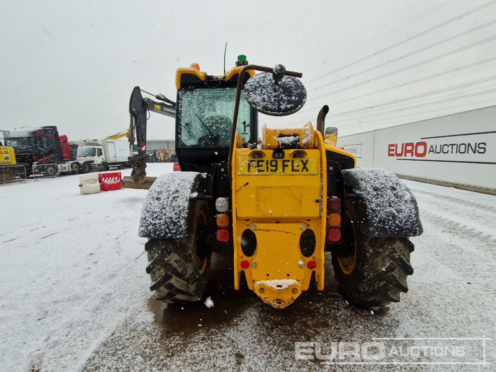 2019 JCB 531-70 - Teleszkópos rakodó: 4 kép. 2019 JCB 531-70 - Teleszkópos rakodó: 4 kép.