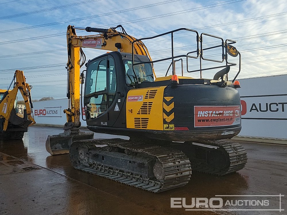 2019 JCB JS131LC - Lánctalpas kotró: 3 kép. 2019 JCB JS131LC - Lánctalpas kotró: 3 kép.