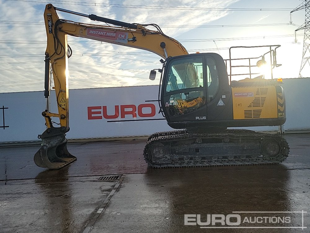 2019 JCB JS131LC - Lánctalpas kotró: 2 kép. 2019 JCB JS131LC - Lánctalpas kotró: 2 kép.
