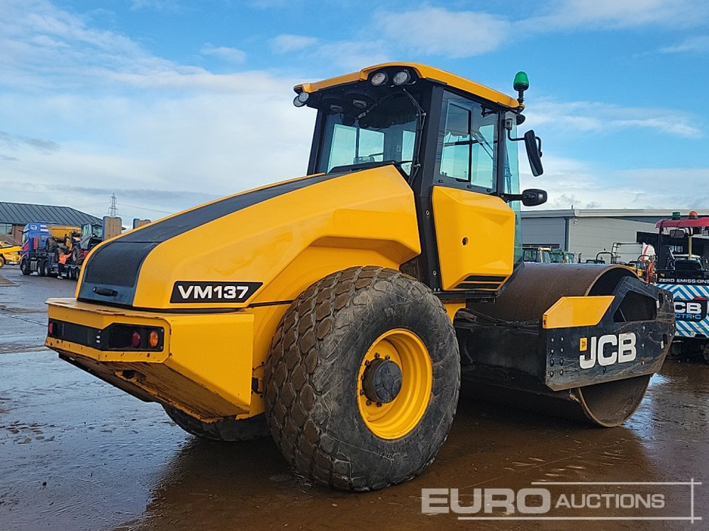 2019 JCB VM137 - Henger: 5 kép. 2019 JCB VM137 - Henger: 5 kép.