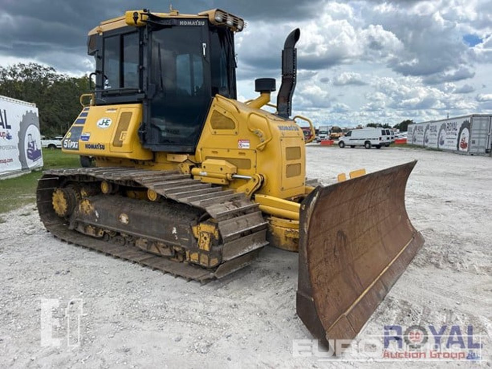 2019 Komatsu D51PXI-24 - Buldózer: 4 kép. 2019 Komatsu D51PXI-24 - Buldózer: 4 kép.