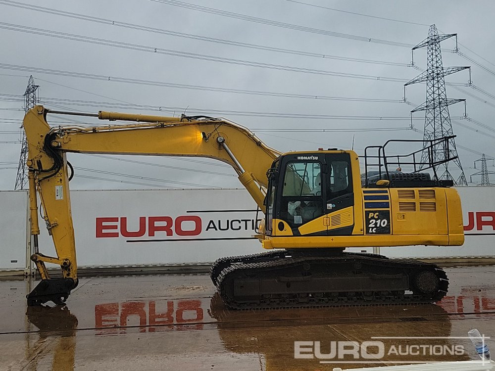 2019 Komatsu PC210LC-11 - Lánctalpas kotró: 2 kép. 2019 Komatsu PC210LC-11 - Lánctalpas kotró: 2 kép.