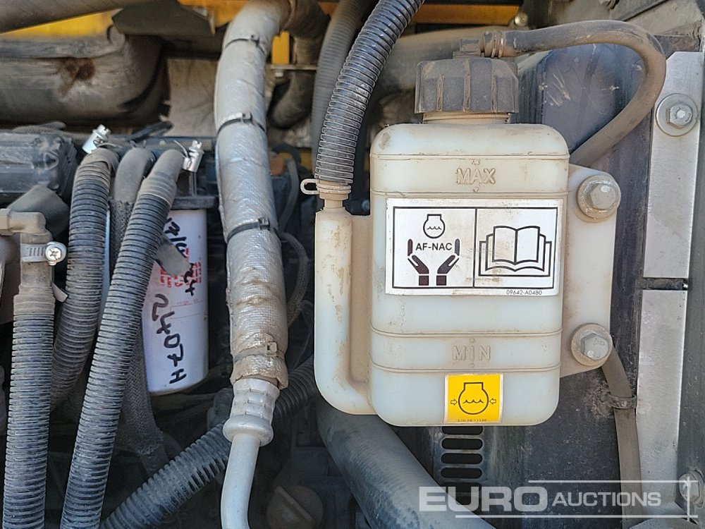 Minikotró 2019 Komatsu PC80MR-5: 49 kép.