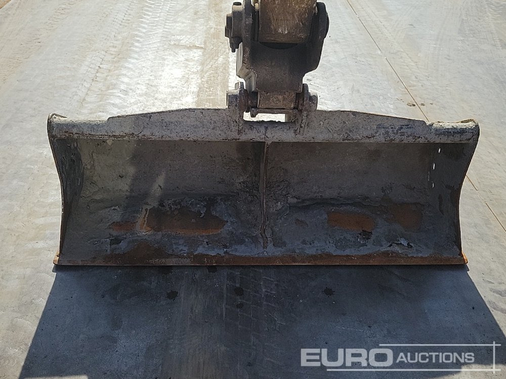 Minikotró 2019 Komatsu PC80MR-5: 20 kép.
