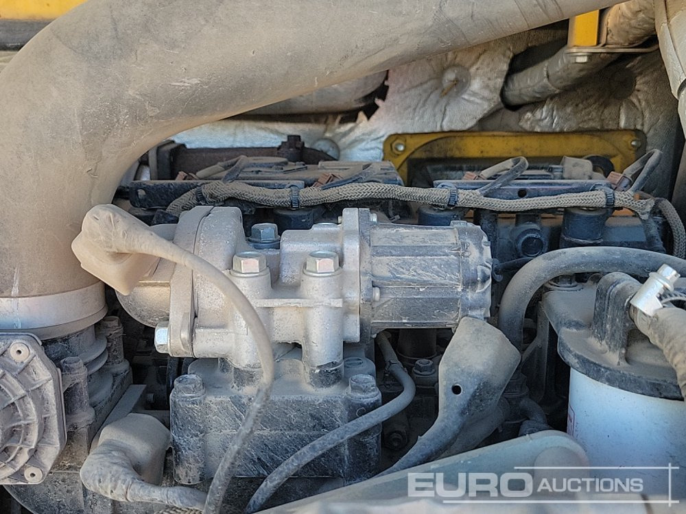 Minikotró 2019 Komatsu PC80MR-5: 46 kép.
