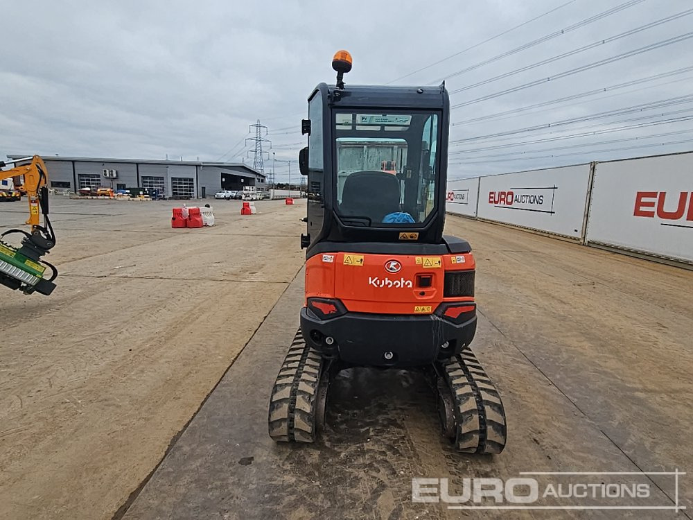 2019 Kubota U27-4 - Minikotró: 4 kép. 2019 Kubota U27-4 - Minikotró: 4 kép.