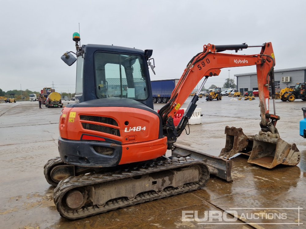 2019 Kubota U48-4 - Minikotró: 5 kép. 2019 Kubota U48-4 - Minikotró: 5 kép.