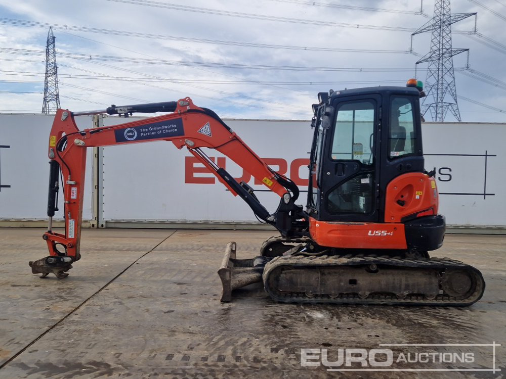 2019 Kubota U55-4 - Minikotró: 2 kép. 2019 Kubota U55-4 - Minikotró: 2 kép.