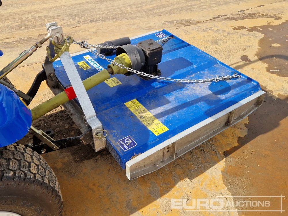 Kistraktor 2019 New Holland Boomer 25: 13 kép.