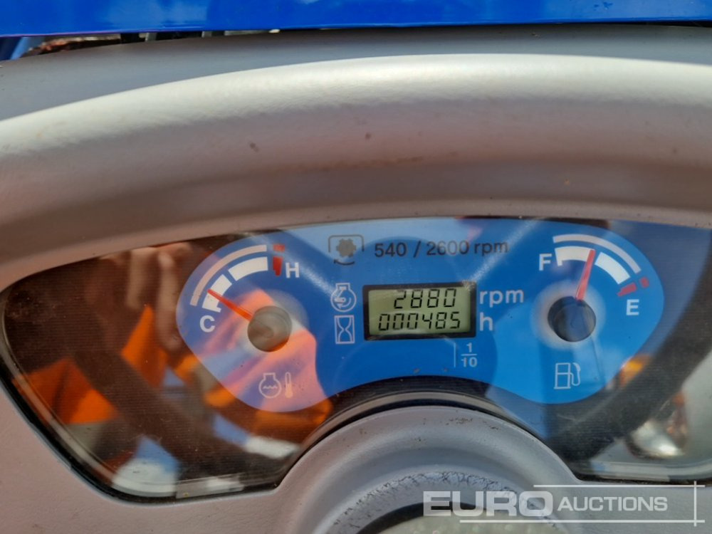 Kistraktor 2019 New Holland Boomer 25: 35 kép.
