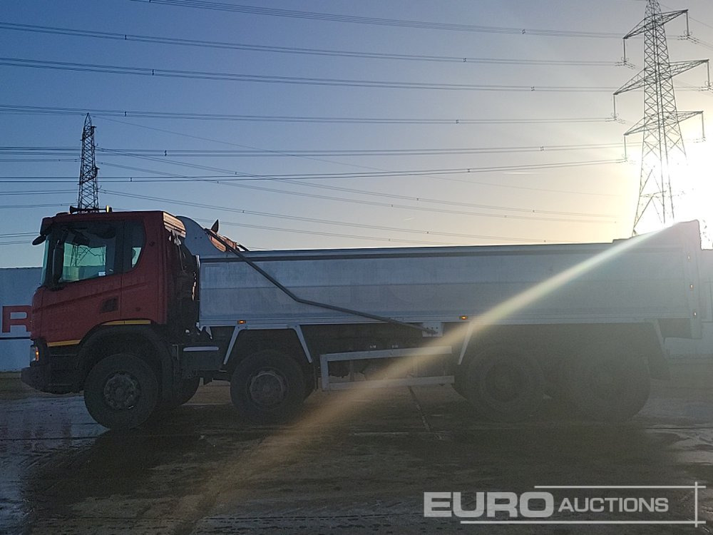 2019 Scania P500XT - Billenőplatós teherautó: 2 kép. 2019 Scania P500XT - Billenőplatós teherautó: 2 kép.