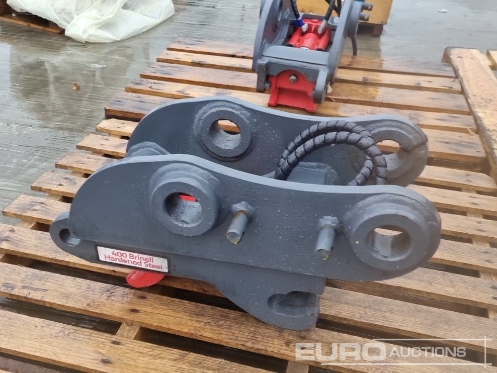 2019 Strickland Hydraulic Double Lock QH 60mm Pin to suit 10 Ton Excavator - Gyorscsatlakozó: 2 kép. 2019 Strickland Hydraulic Double Lock QH 60mm Pin to suit 10 Ton Excavator - Gyorscsatlakozó: 2 kép.