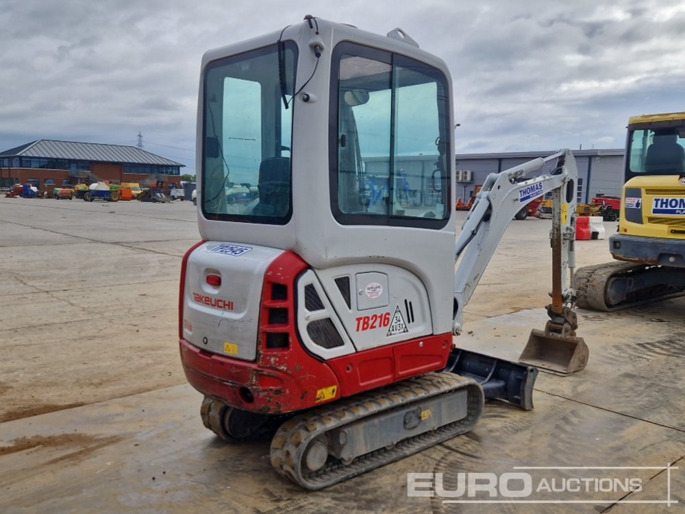 2019 Takeuchi TB216 - Minikotró: 5 kép. 2019 Takeuchi TB216 - Minikotró: 5 kép.