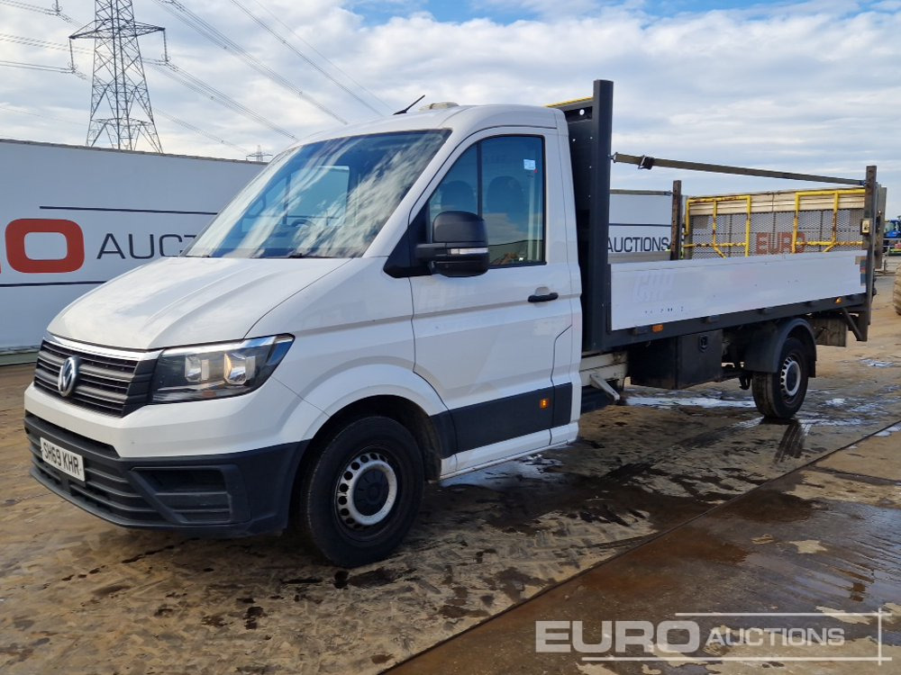 2019 Volkswagen Crafter CR35 - Platós kisteherautó: 1 kép. 2019 Volkswagen Crafter CR35 - Platós kisteherautó: 1 kép.