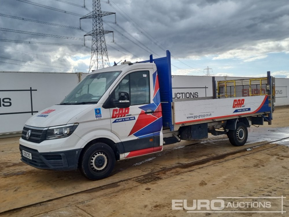 2019 Volkswagen Crafter CR35 TDI - Platós kisteherautó: 1 kép. 2019 Volkswagen Crafter CR35 TDI - Platós kisteherautó: 1 kép.