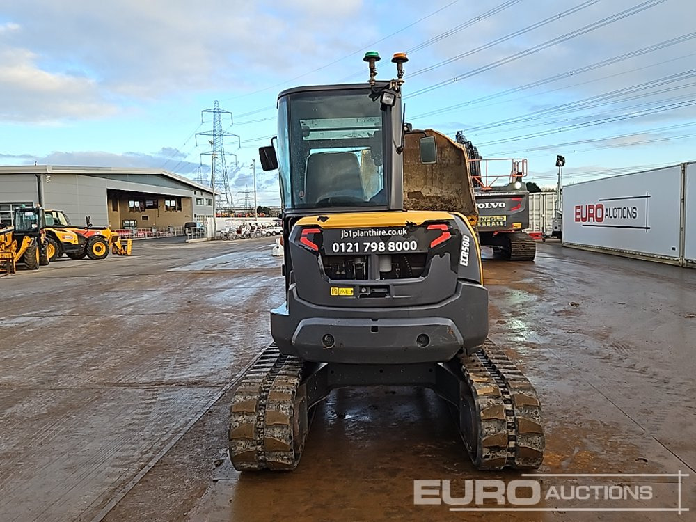 2019 Volvo ECR50D - Minikotró: 4 kép. 2019 Volvo ECR50D - Minikotró: 4 kép.