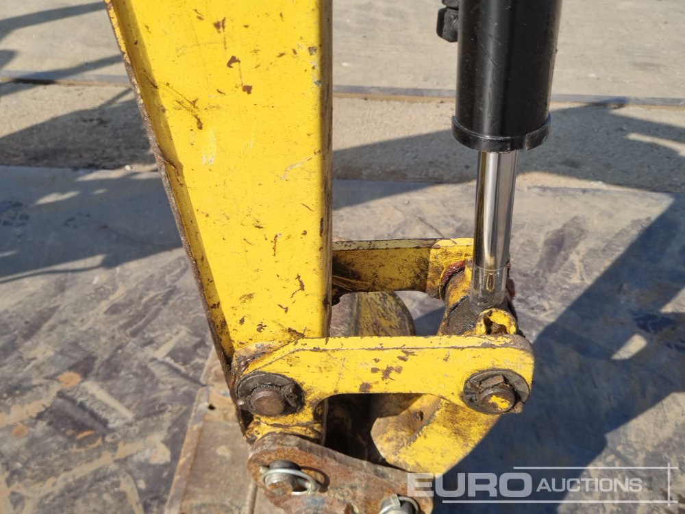 Minikotró 2019 Yanmar SV08-1A (S): 24 kép.