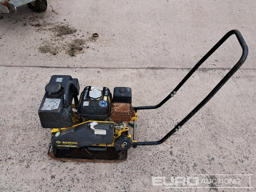 2020 Bomag BVP18/45 - Aszfaltozó gép: 2 kép. 2020 Bomag BVP18/45 - Aszfaltozó gép: 2 kép.