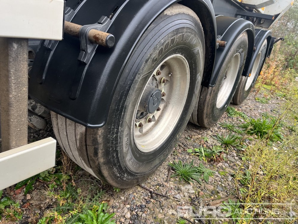 2020 Dennison Trailers Tri Axle Sliding Bogie Tipper Trailer - Félpótkocsi billenőplatós: 4 kép. 2020 Dennison Trailers Tri Axle Sliding Bogie Tipper Trailer - Félpótkocsi billenőplatós: 4 kép.