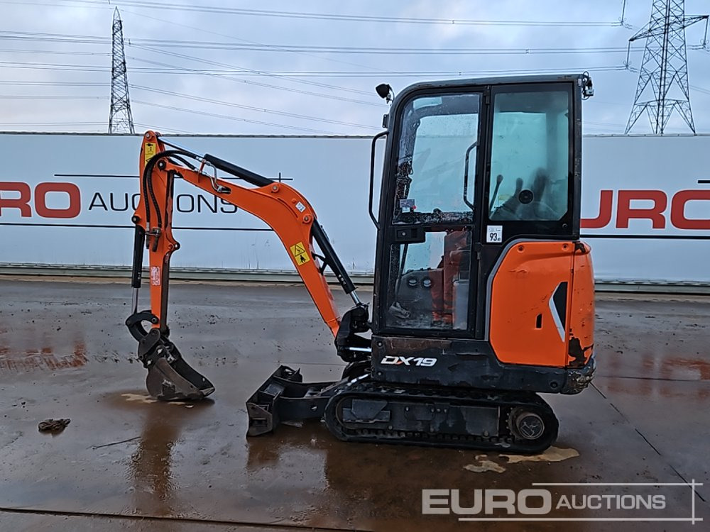 2020 Doosan DX19 - Minikotró: 2 kép. 2020 Doosan DX19 - Minikotró: 2 kép.