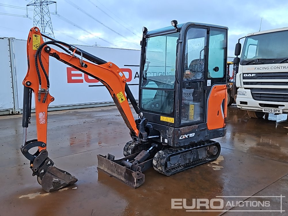 2020 Doosan DX19 - Minikotró: 1 kép. 2020 Doosan DX19 - Minikotró: 1 kép.