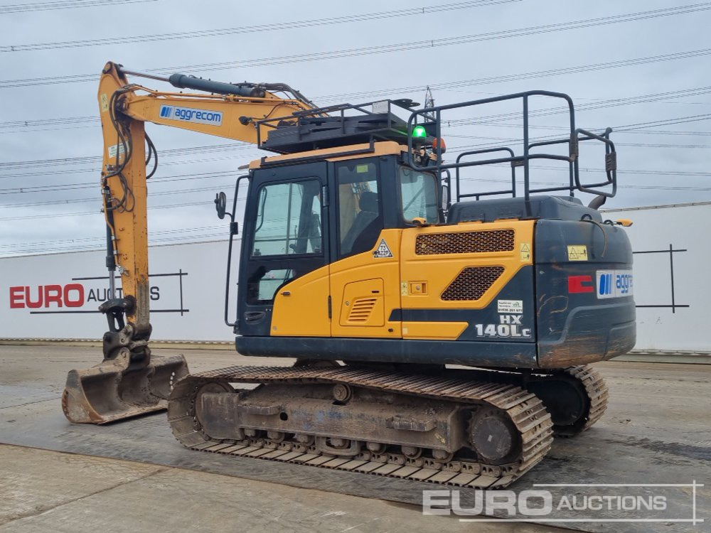 2020 Hyundai HX140LC - Lánctalpas kotró: 3 kép. 2020 Hyundai HX140LC - Lánctalpas kotró: 3 kép.