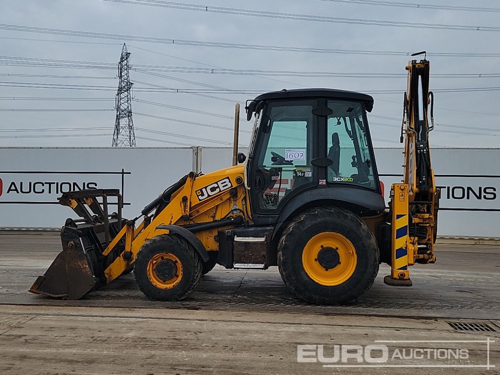 2020 JCB 3CX P21 ECO - Kotrórakodó: 2 kép. 2020 JCB 3CX P21 ECO - Kotrórakodó: 2 kép.