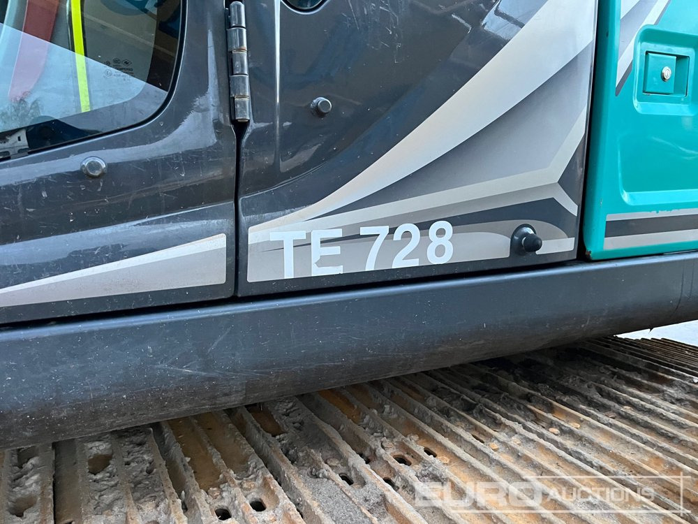 2020 Kobelco SK130LC-11 - Lánctalpas kotró: 2 kép. 2020 Kobelco SK130LC-11 - Lánctalpas kotró: 2 kép.