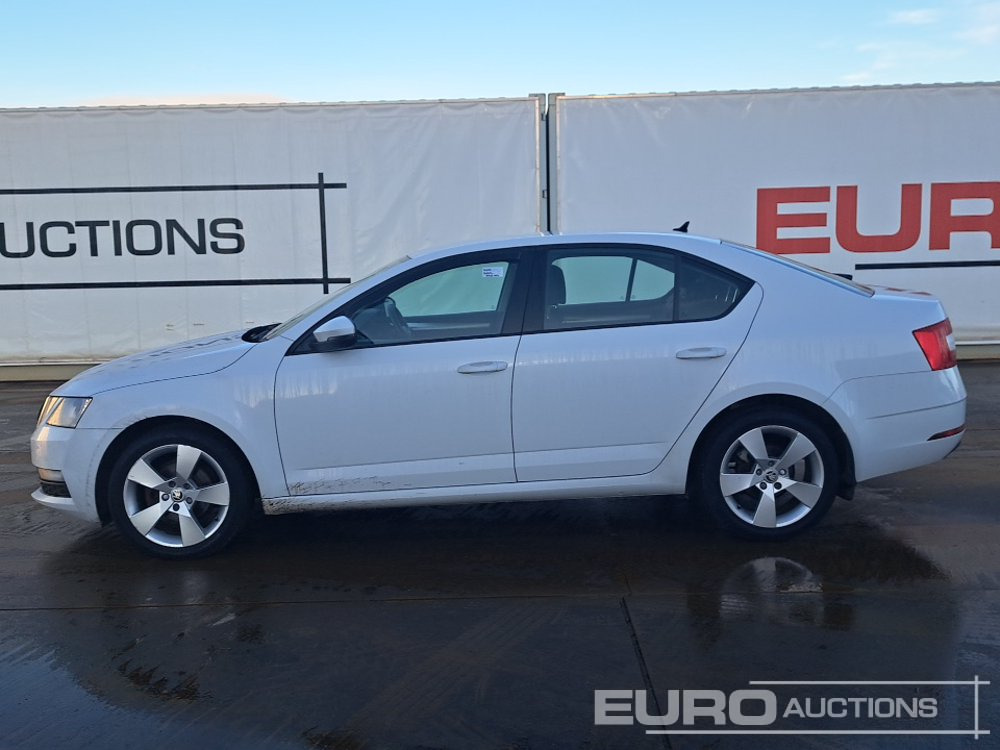 2020 Skoda Octavia - Autó: 2 kép. 2020 Skoda Octavia - Autó: 2 kép.