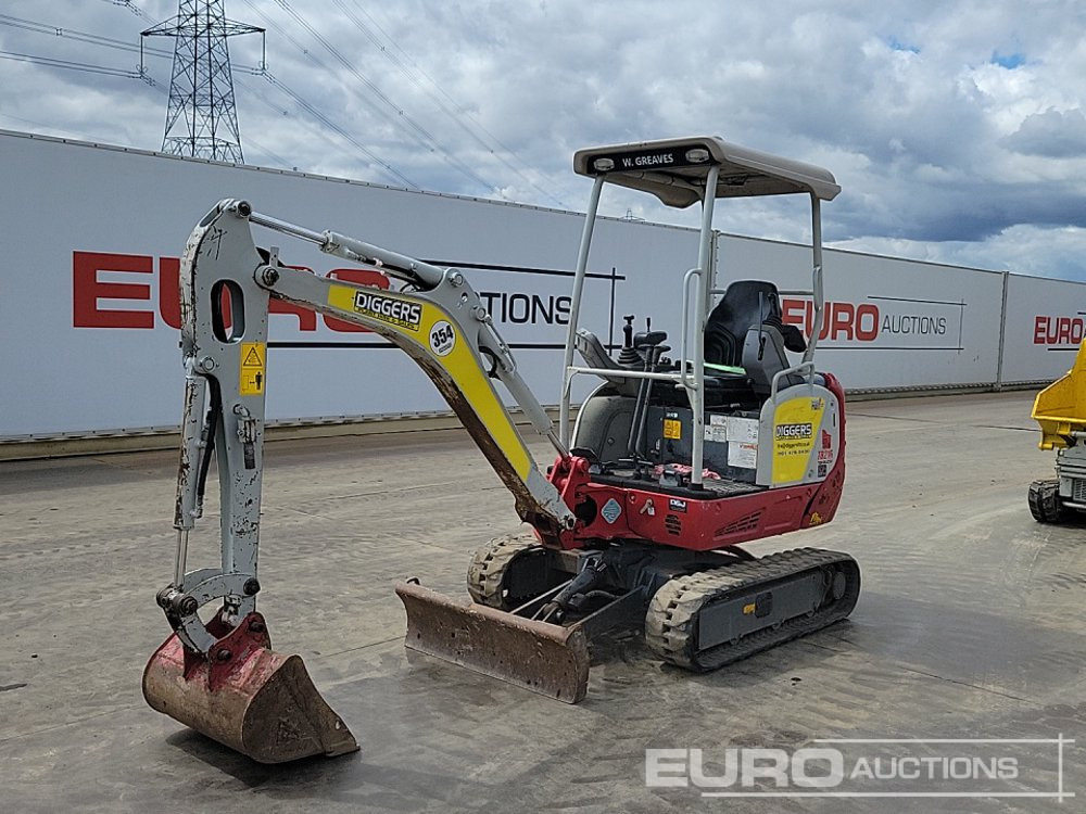 2020 Takeuchi TB216 - Minikotró: 1 kép. 2020 Takeuchi TB216 - Minikotró: 1 kép.