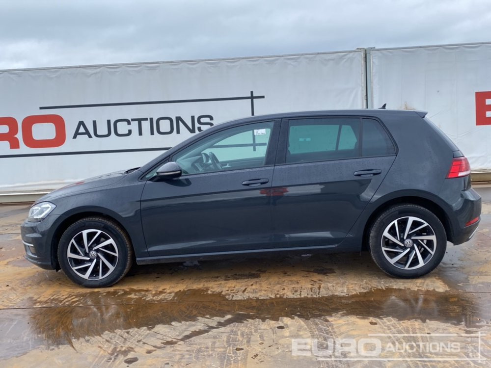 2020 Volkswagen Golf - Autó: 2 kép. 2020 Volkswagen Golf - Autó: 2 kép.