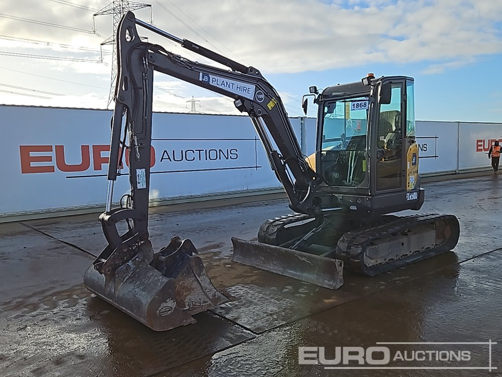 2020 Volvo ECR50D - Minikotró: 1 kép. 2020 Volvo ECR50D - Minikotró: 1 kép.