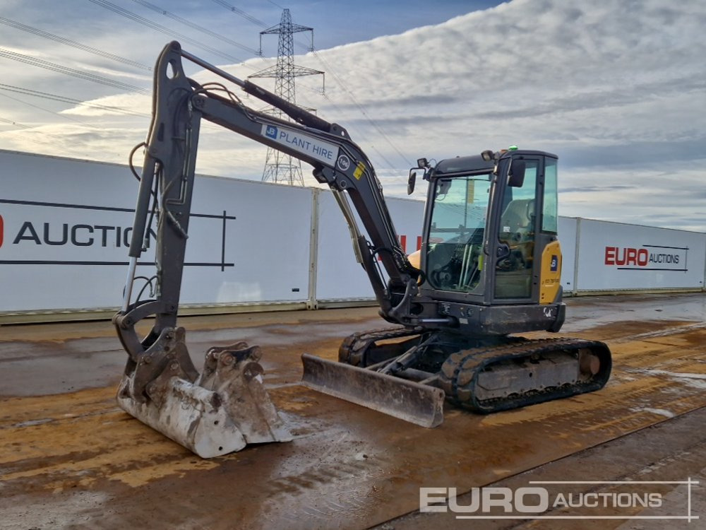 2020 Volvo ECR50D - Minikotró: 1 kép. 2020 Volvo ECR50D - Minikotró: 1 kép.